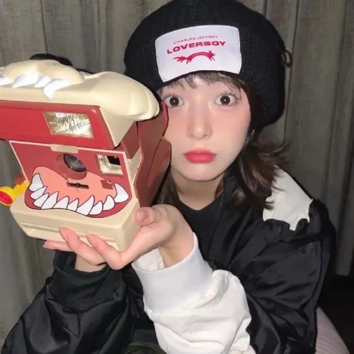 五个女生